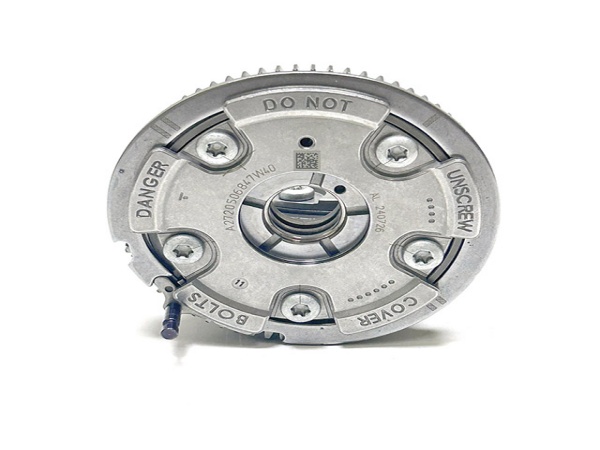 OE:272 050 68 47 Camshaft adjuster